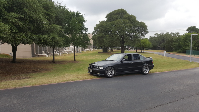Illustration for article titled What's the lightest RWD sedan built in the last 20 years?